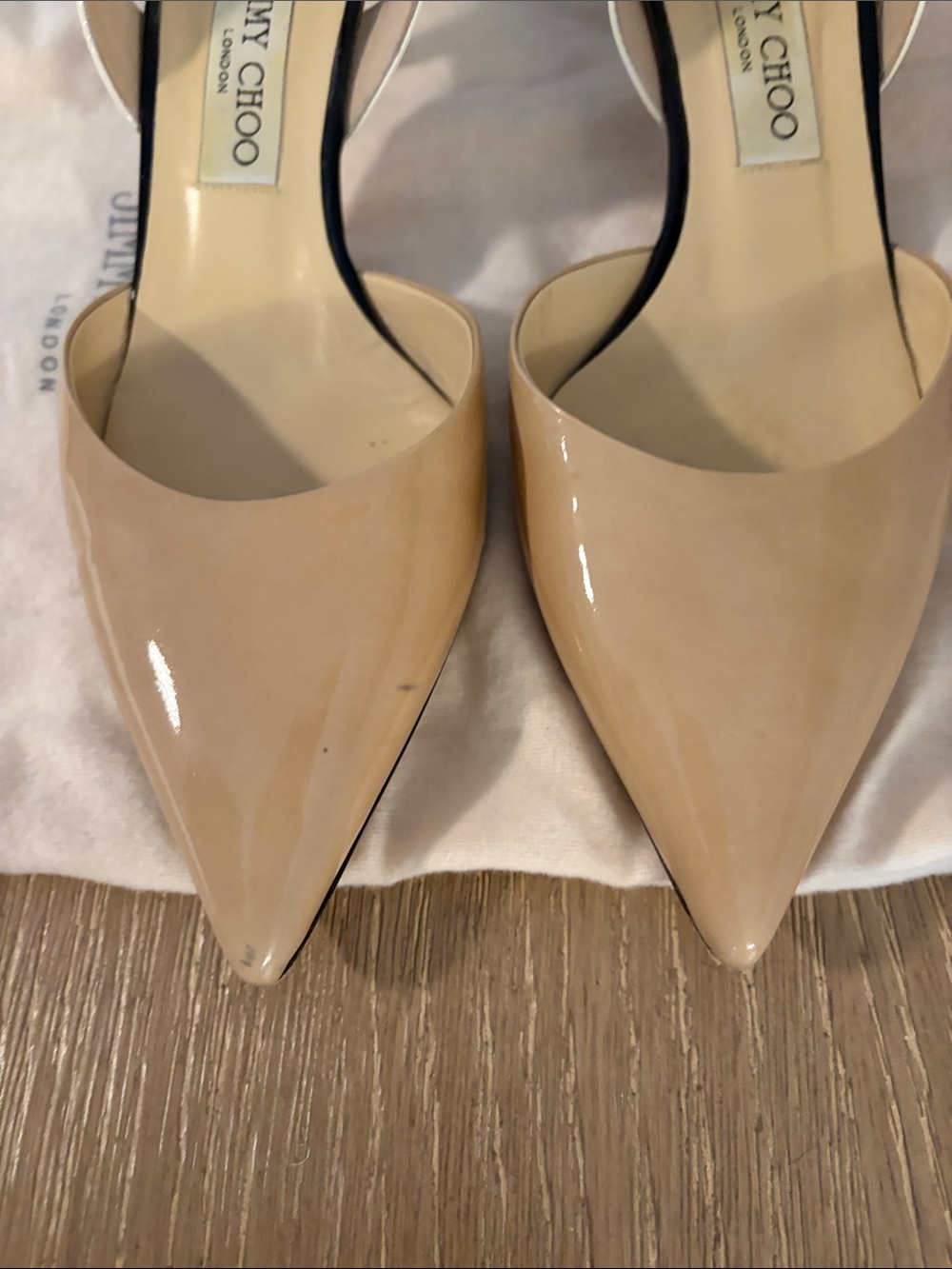 Jimmy Choo Nude Patent Pointed Slingback Kitten Heels - Picture 3 of 6